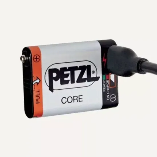 Налобный фонарь Petzl Actik Core синий