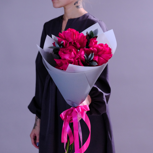 Купить Яркий букет французских роз #126