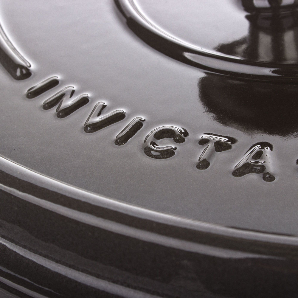 Кастрюля овальная 4л Invicta Taupe Франция логотип