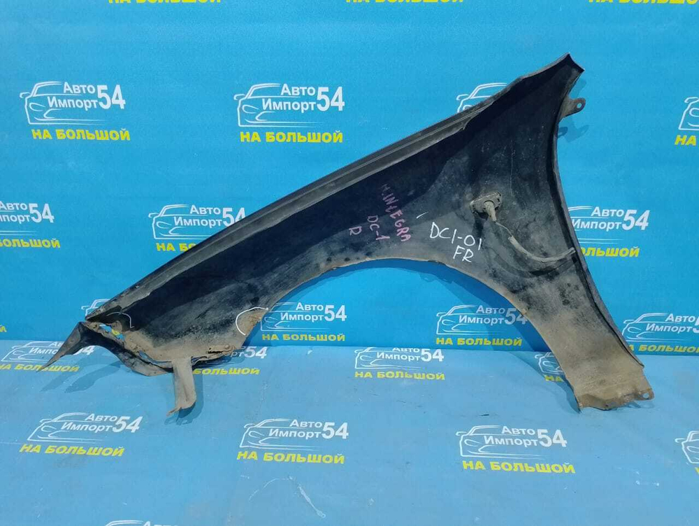 Крыло переднее правое Honda INTEGRA 1993