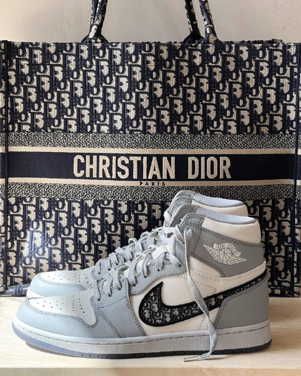 Кроссовки Nike AIR JORDAN 1 Dior