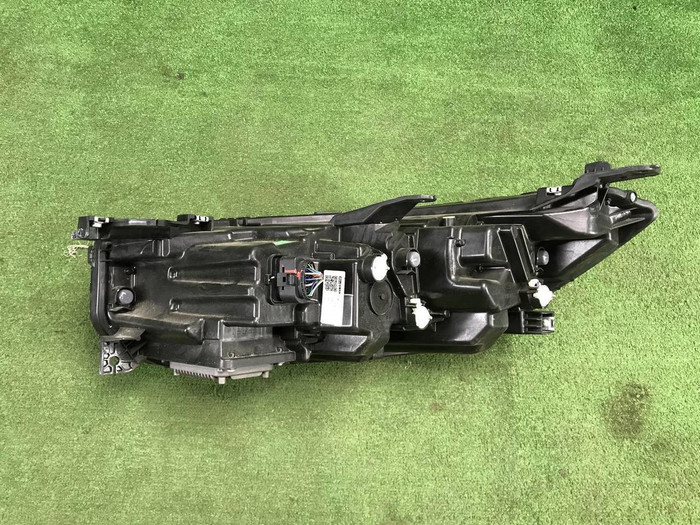 Фара правая Chery Arrizo 8 (2022-н.в.) LED