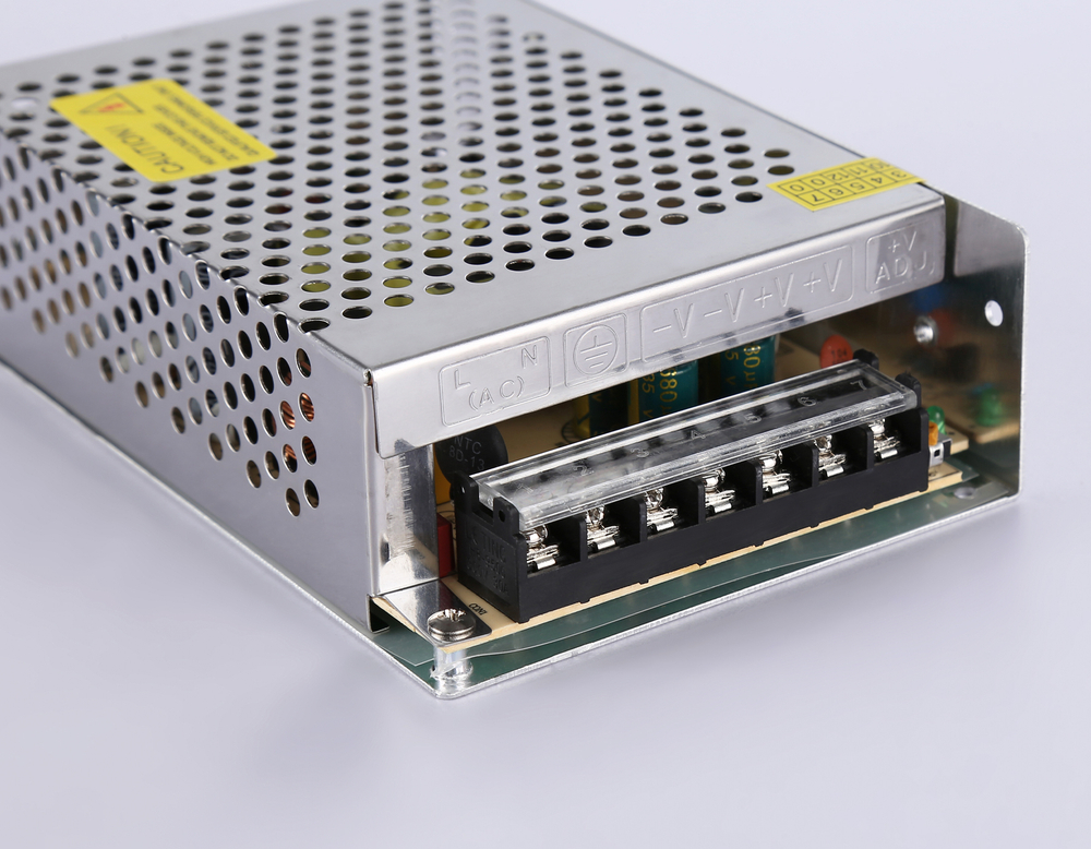 Блок питания для светодиодной ленты 24V 150W 6.3A IP20 90-260V 159*98*38 GS9606