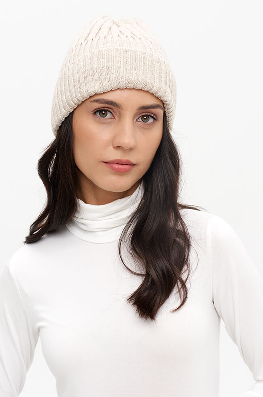 8408 Шапка женская (бежевый)