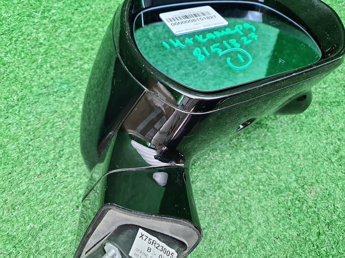 Зеркало правое BAIC X75 (2024-н.в.) 14 контактов