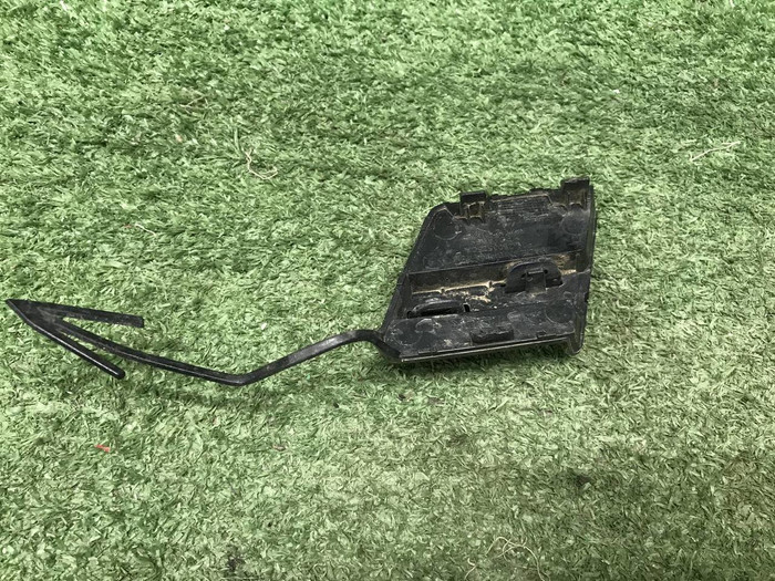 Заглушка буксировочного крюка Jetour Dashing 22-нв