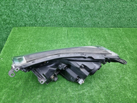 Фара правая Toyota RAV4 4 CA40 (2015-2019) LED
