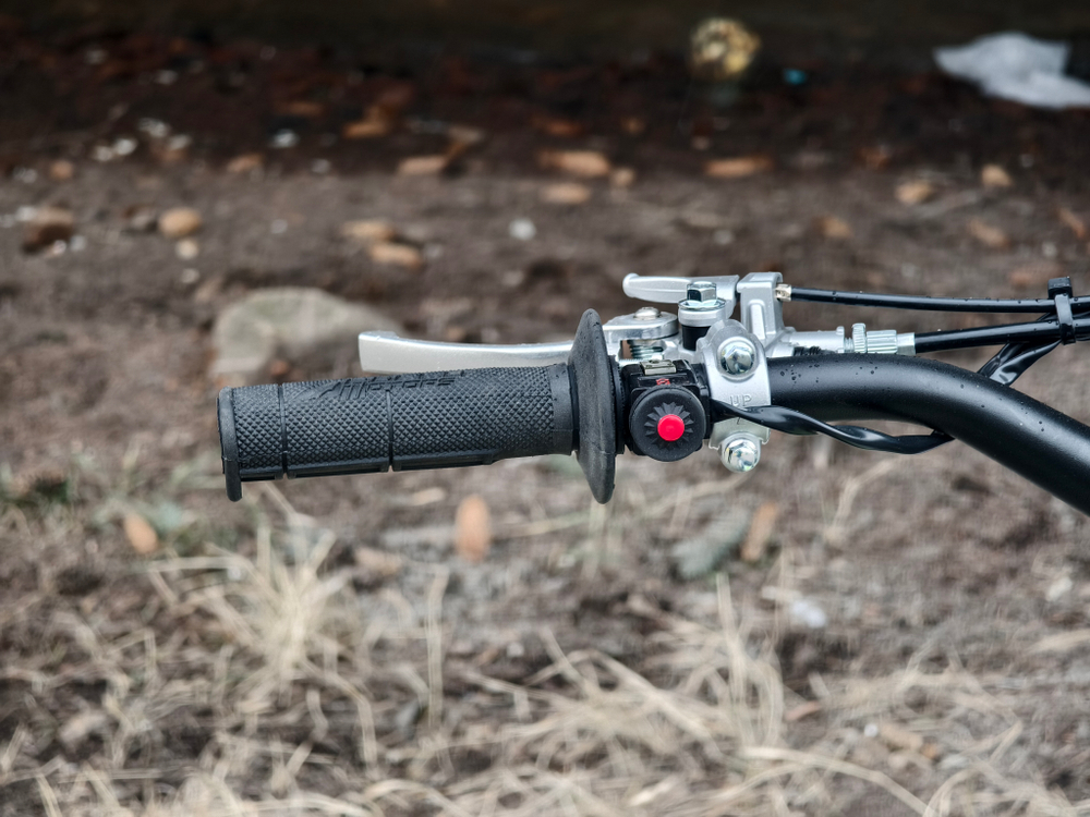 Мотоцикл кросс Apollo Thunder-250 (110/90-18)