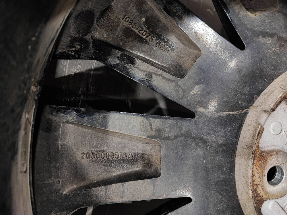 Диск колесный литой R20 Exeed RX 23-нв Б/У Оригинал 203000851AA