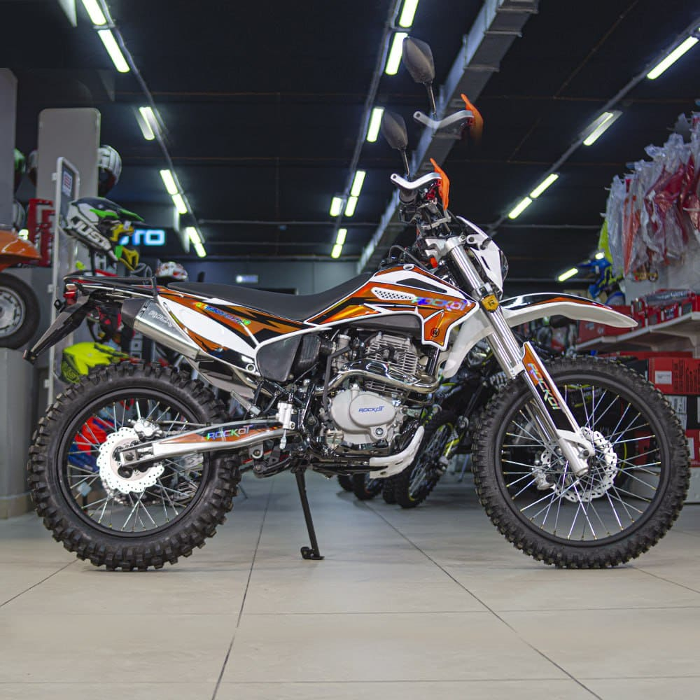 Мотоцикл кроссовый эндуро ROCKOT RS250 Firestorm (250cc, 172FMM, 21/18, ЭПТС)