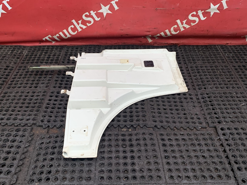 Продолжение двери левой