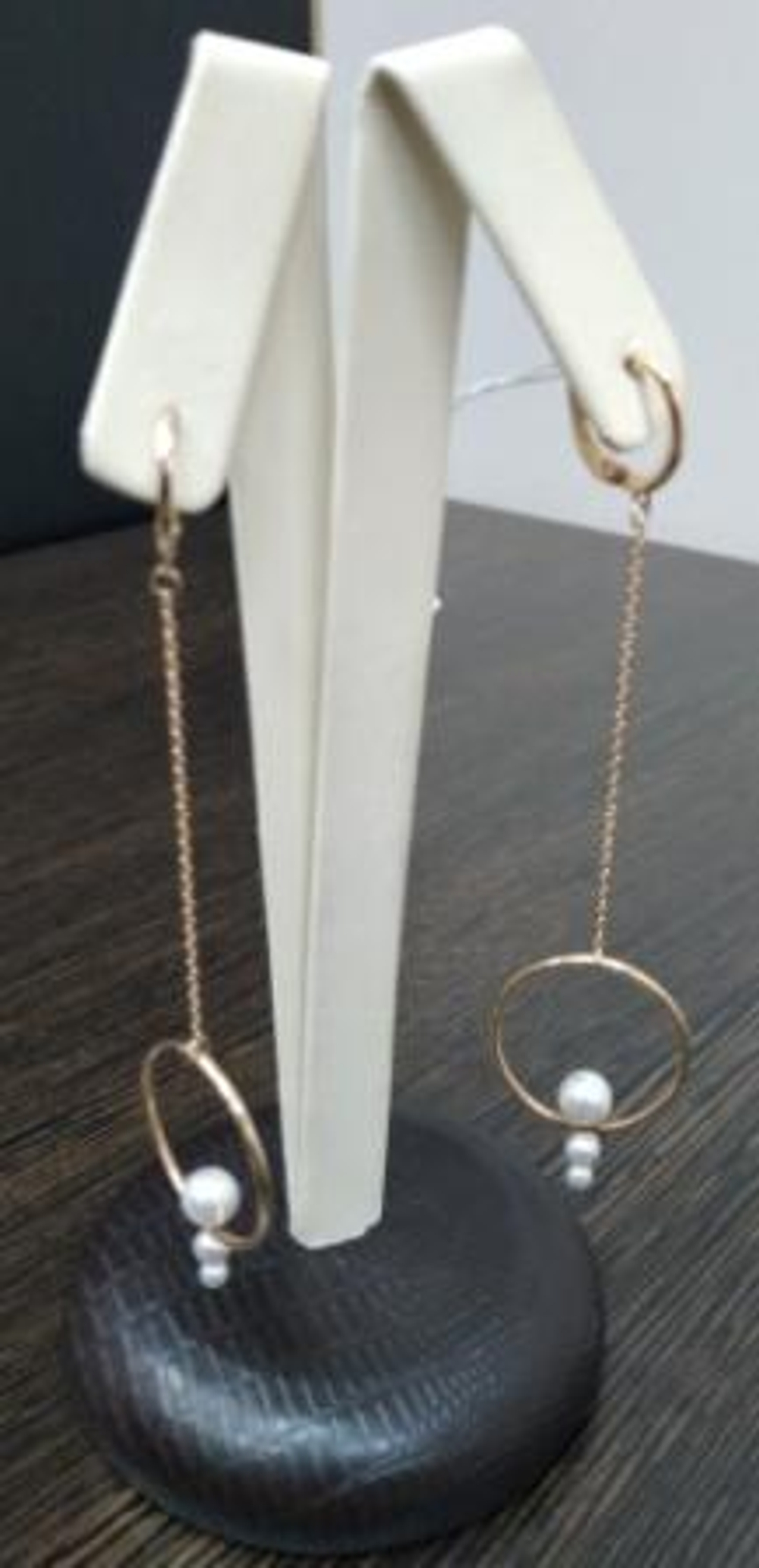 Серьги из золота с жемчугом