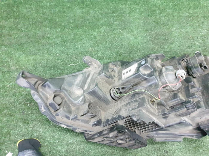 Фара правая Nissan Qashqai J11 (2013-2019) галоген