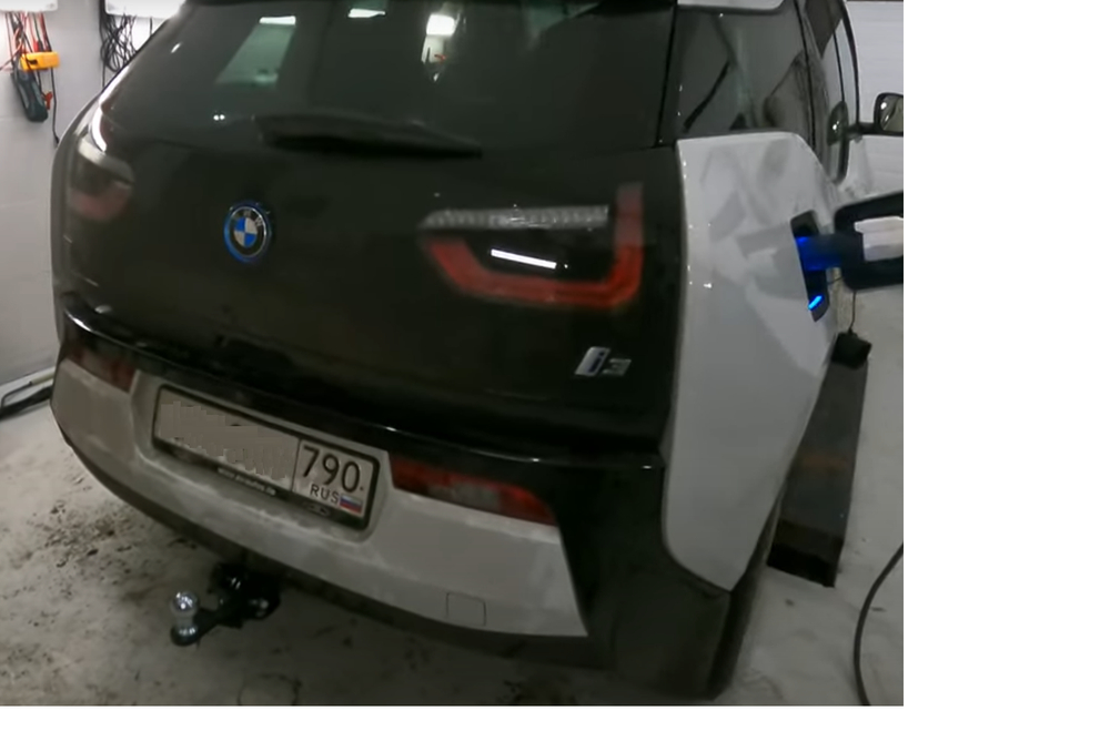 Фаркоп Бизон на BMW i3 FA 0280-E (с 2013 г.в.) (паспорт и сертификат в комплекте)(без электрики)
