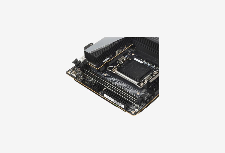 GIGABYTE Z790I AORUS ULTRA_0426606105237