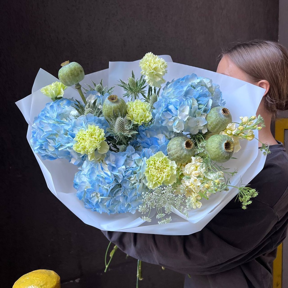 Авторский букет «Ночь без сна»/ Цветы/ букет от RoseMarkt