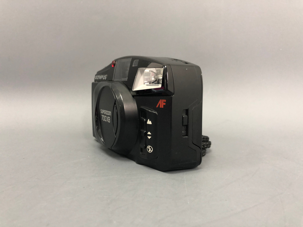 Olympus Superzoom 700 XB