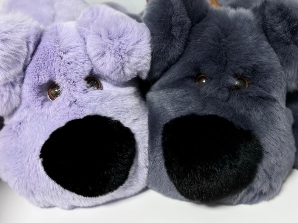 Собака Шанель гигантская (серая)