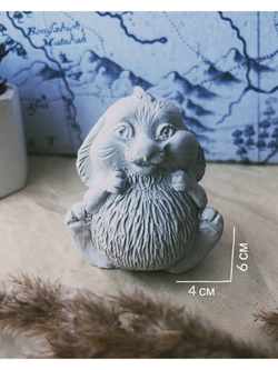 Статуэтка заяц