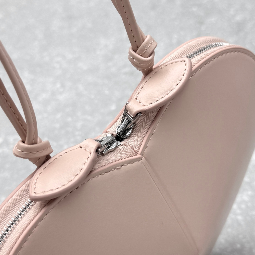 Alaia Le Coeur Bag