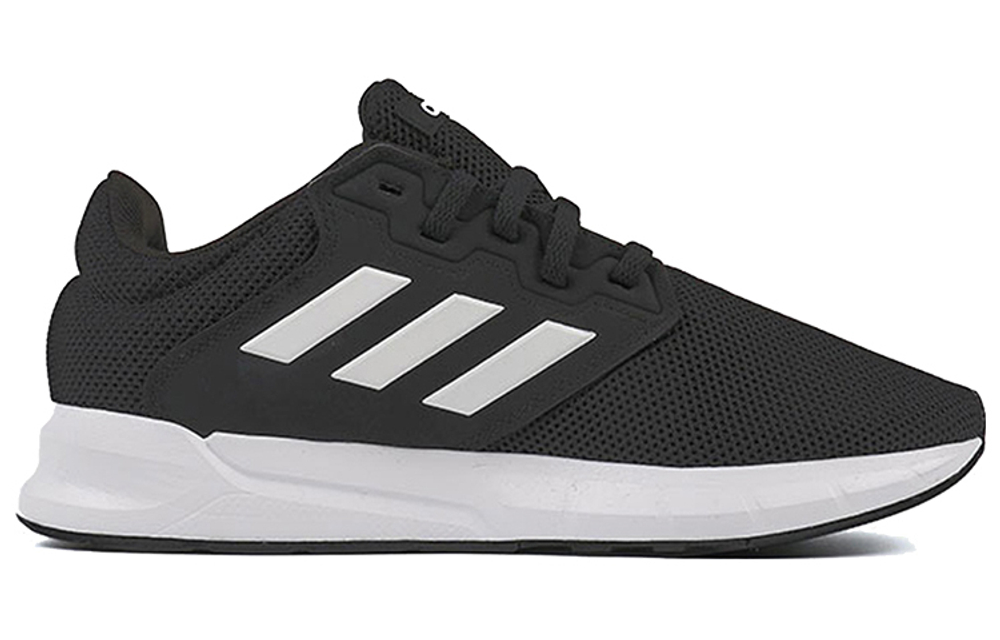 Кроссовки Adidas Showtheway