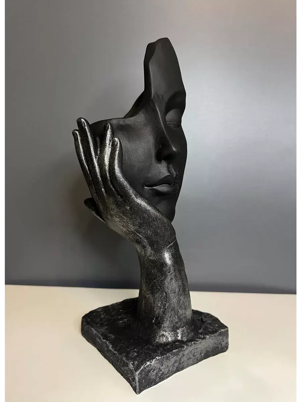 Кашпо -Ваза - Скульптура - Органайзер Мия 30см