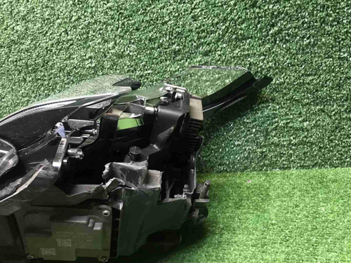 Битая Фара левая Chery Tiggo 8 (2018-н.в.) LED