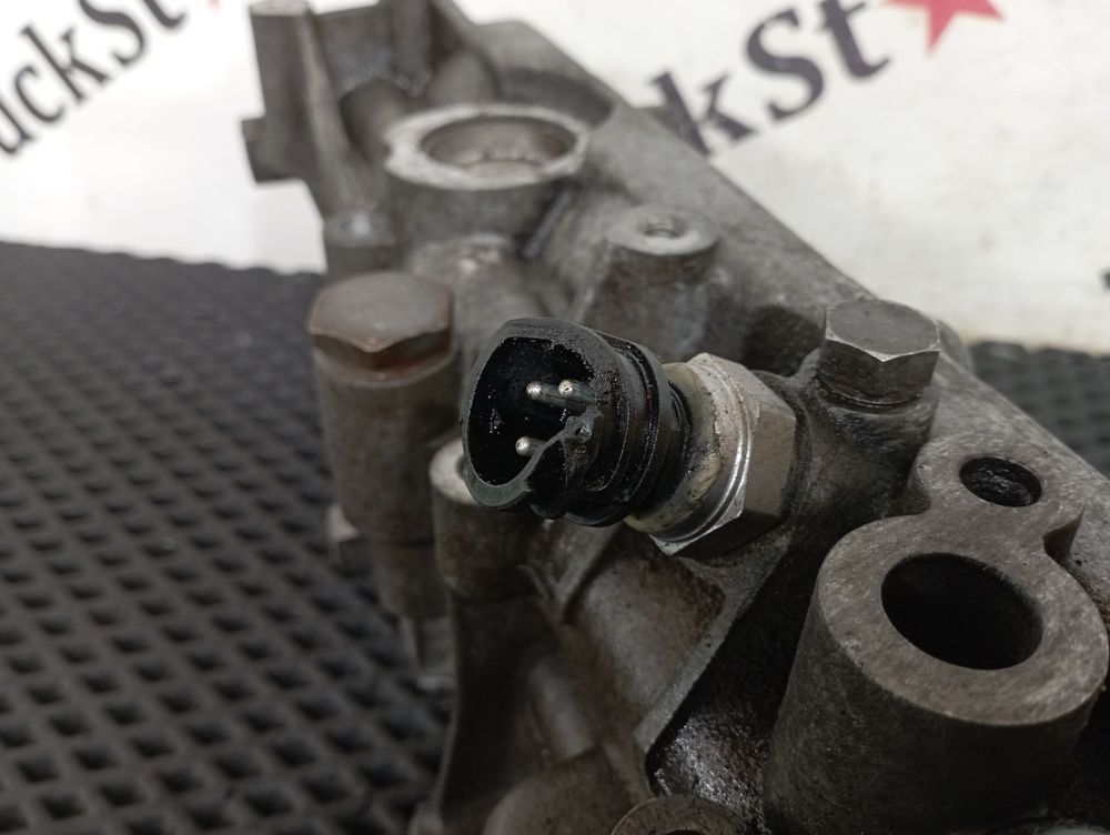 Корпус масляного фильтра