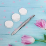 Аксессуары для макияжа 4шт «Beauty Bar», микс два цвета, пинцет и три маски, 13,5*6,5см.