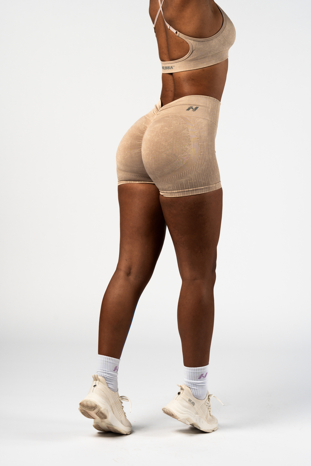 Шорты High Waisted Push-Up Shorts TOTALLY SEAMLESS 304 Кремовые
