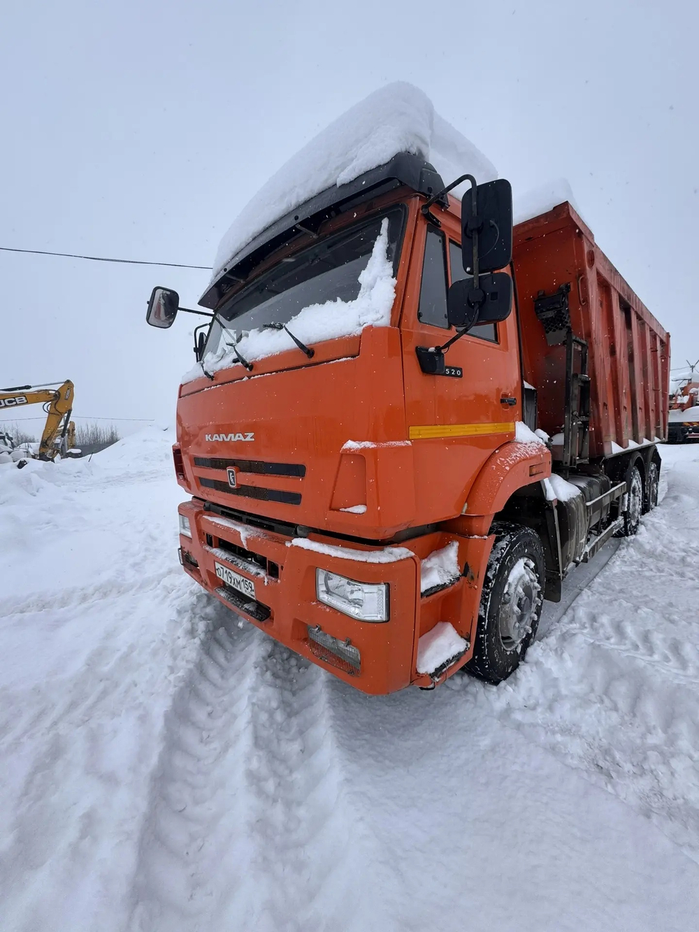 КамАЗ 6520 6x4 Самосвал 6520-26012-53 (Дизельный, 11,8 л, 400 л.с., МТ)