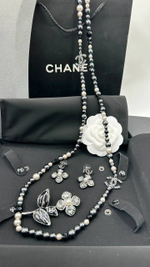 Серьги CHANEL