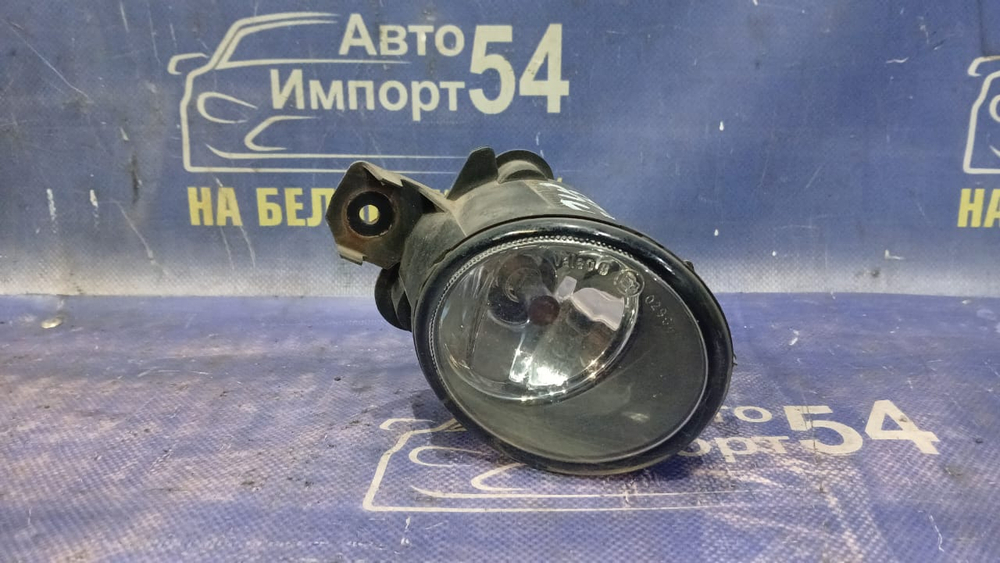 Туманка правая NISSAN ELGRAND 2003