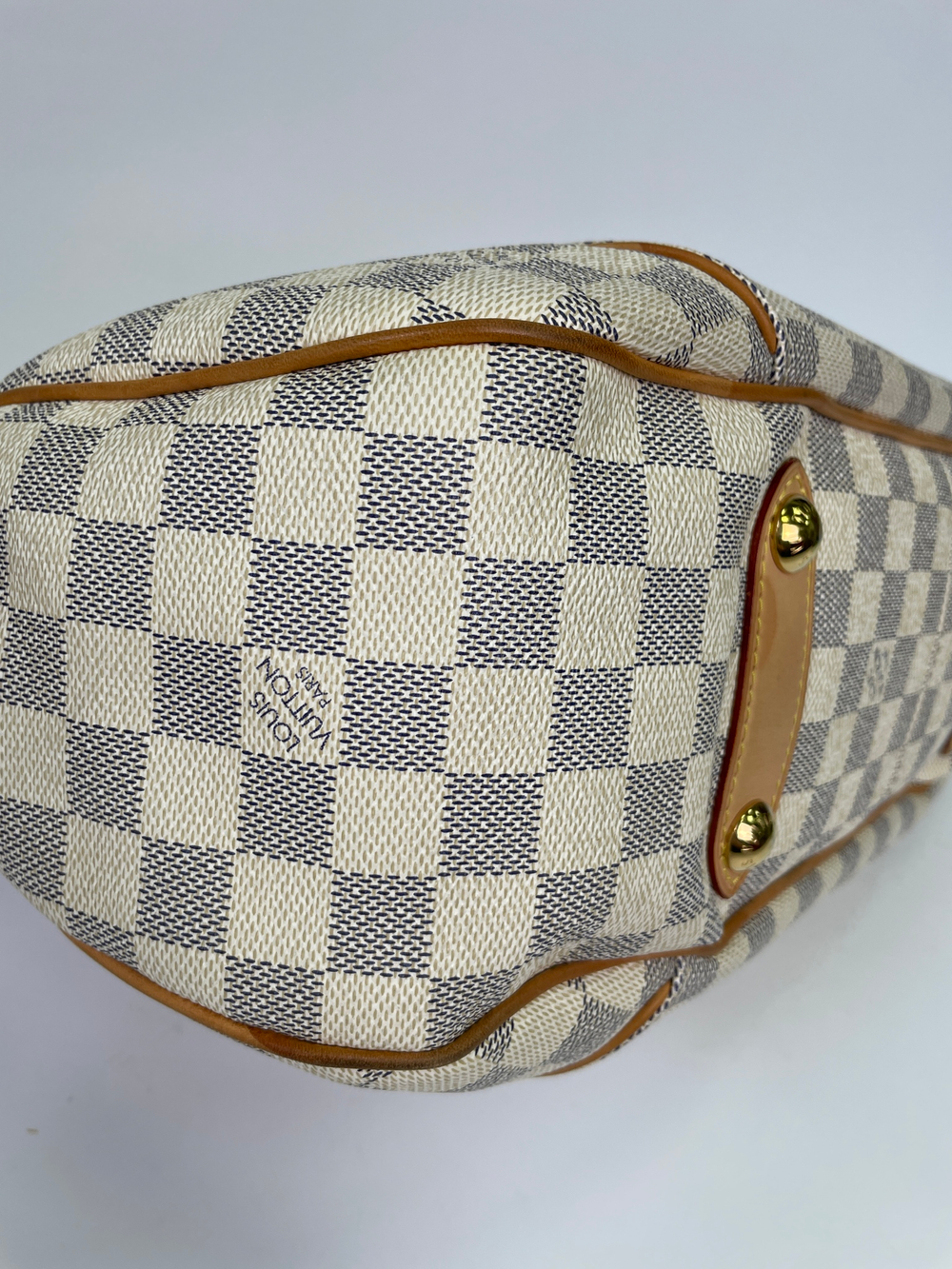 Сумка Louis Vuitton Damier Galliera GM