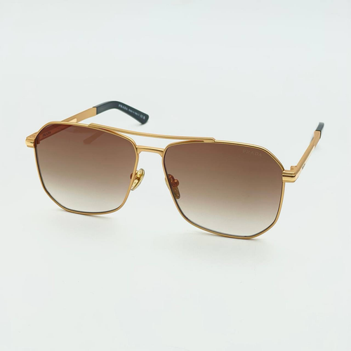 Солнечные очки Prada