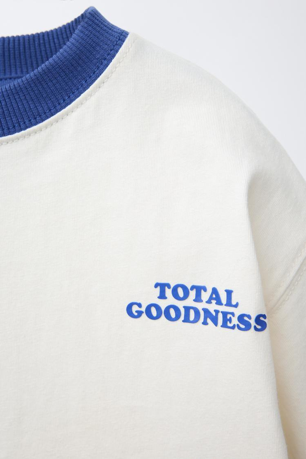 ZARA КОМПЛЕКТ ИЗ ФУТБОЛКИ И БРЮК-ДЖОГГЕРОВ, СИНИЙ/БЕЛЫЙ