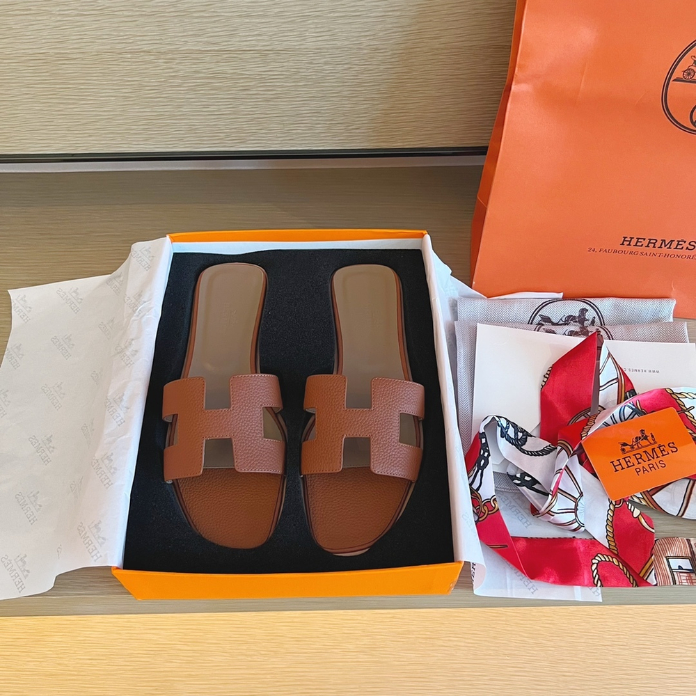 Hermes Oran Sandal