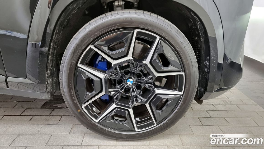 BMW XM (G09) 4.4 (05.2023)