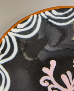 ZARA HOME Х NANUSHKA ТАРЕЛКА ИЗ ФАЯНСА С РОСПИСЬЮ