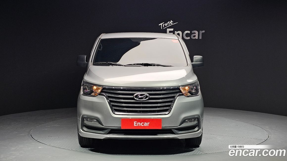 Hyundai The New Grand Starex Van 5인승 (08.2020)