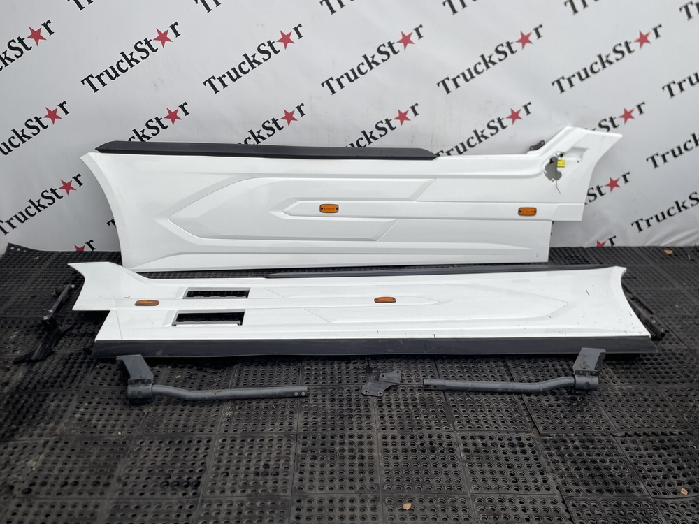 Комплект спойлеров шасси 2023г