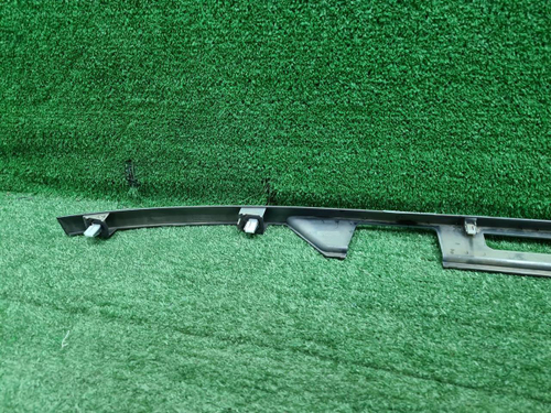 Молдинг багажника Range Rover Sport 2 L494 (13-22)