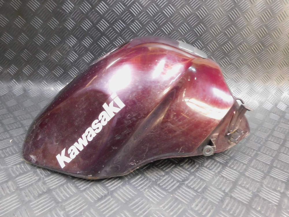 Бак топливный Kawasaki ZZR 400 98 053041
