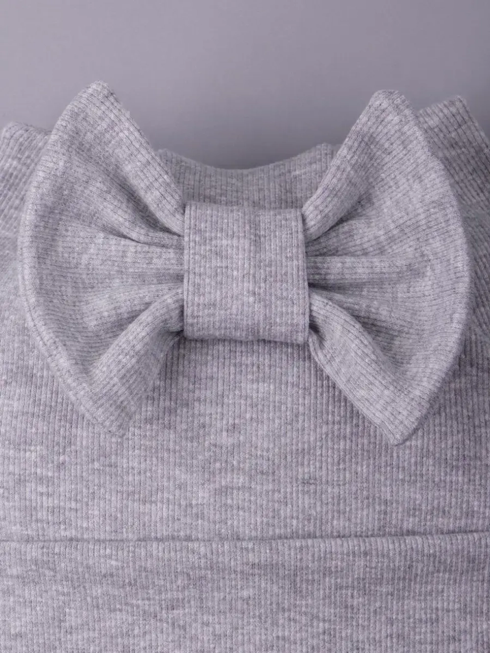 Шапка для девочки с ушками на осень