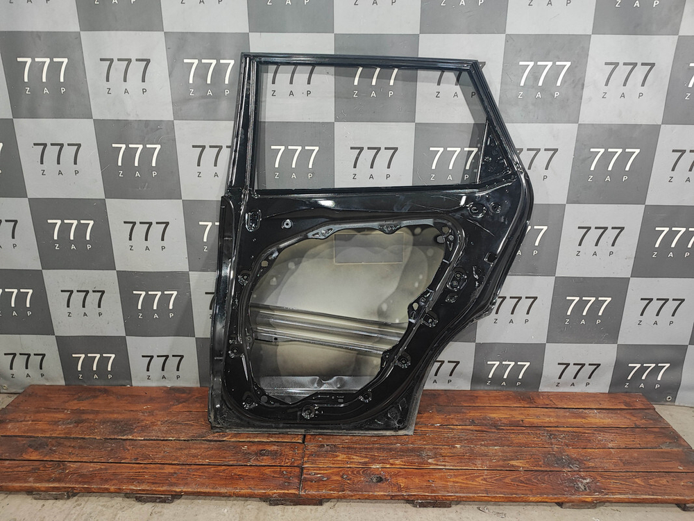 Дверь задняя правая Kia Seltos 19-нв Б/У Оригинал 77004Q5000