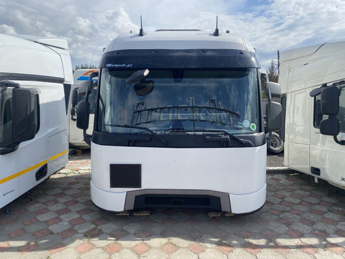 Кабина T-HIGH (высокая) в сборе 2016г.