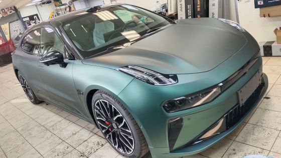 Carbins Color PPF Venom Green MF 12 зеленая сатин матовая цветная полиуретановая защитная антигравийная пленка