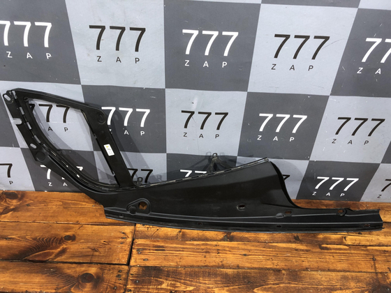 Накладка крыла левая, Крепление уплотнителя BMW 5-Series (F10) 09-17 Б/У Оригинал 51767019803