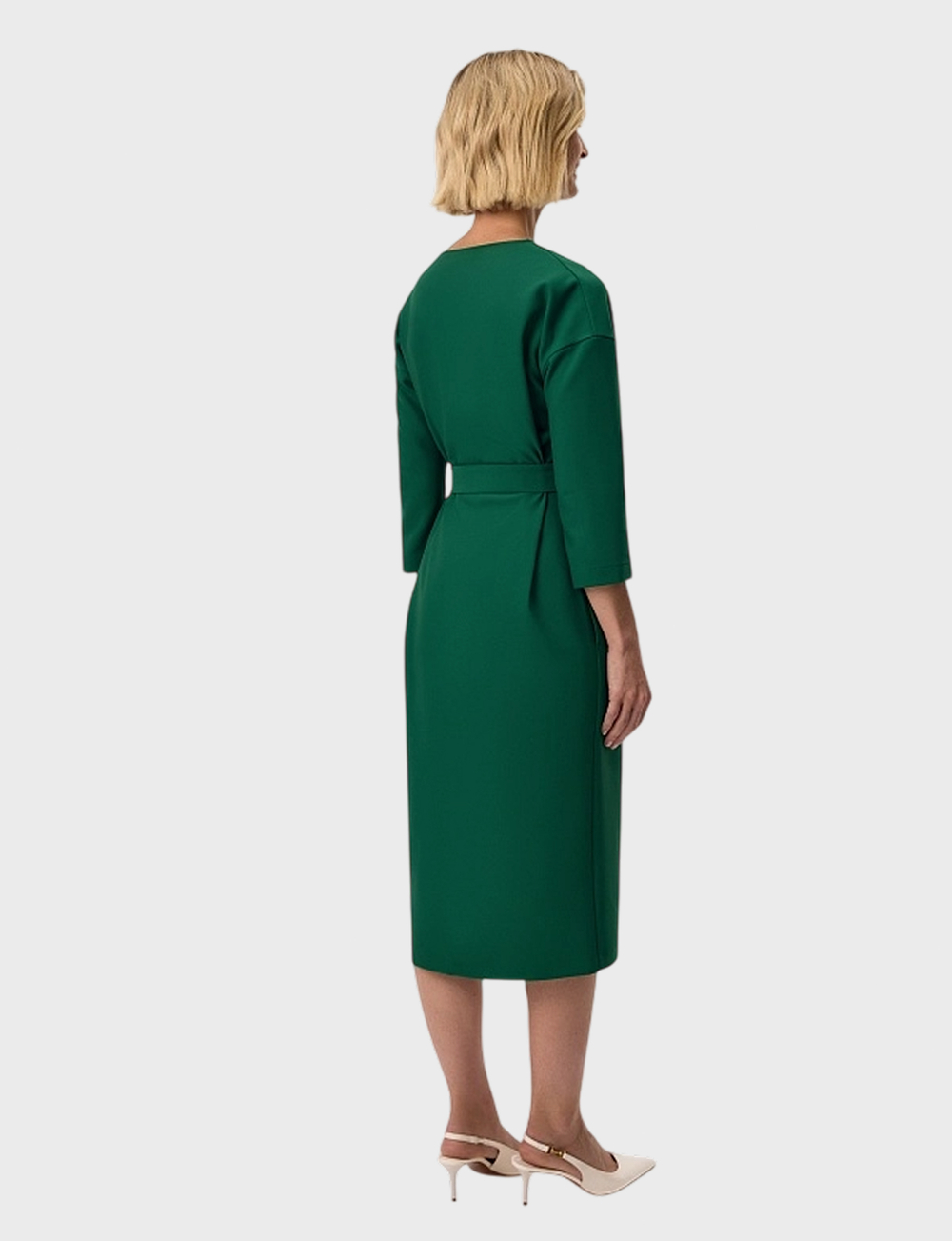 Платье с поясом Pompa