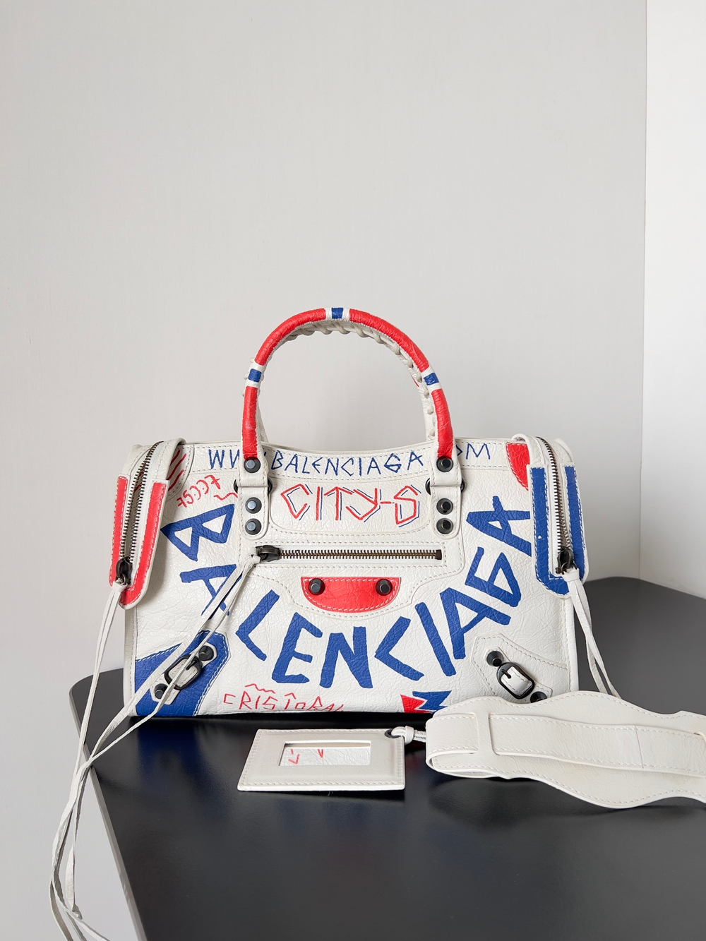 Balenciaga Classic Small City Bag 30 cm